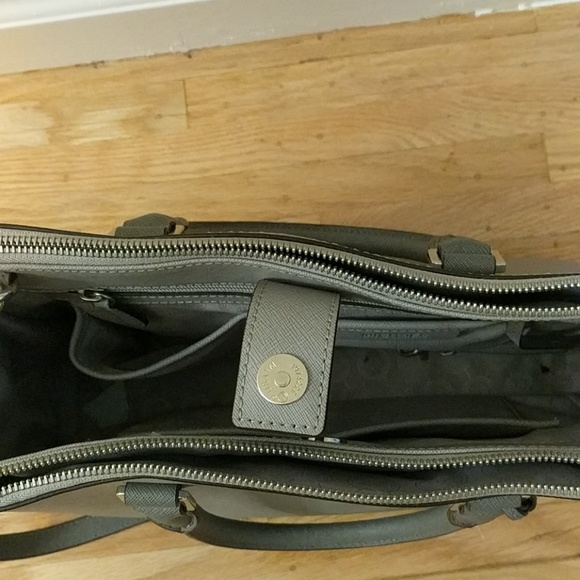 Purse - Picture 3 of 3